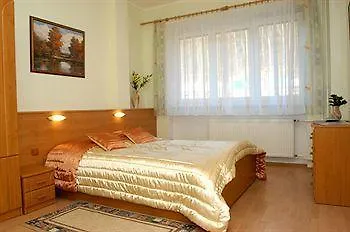 Sport Hotel Gejzirpark Карловы Вары
