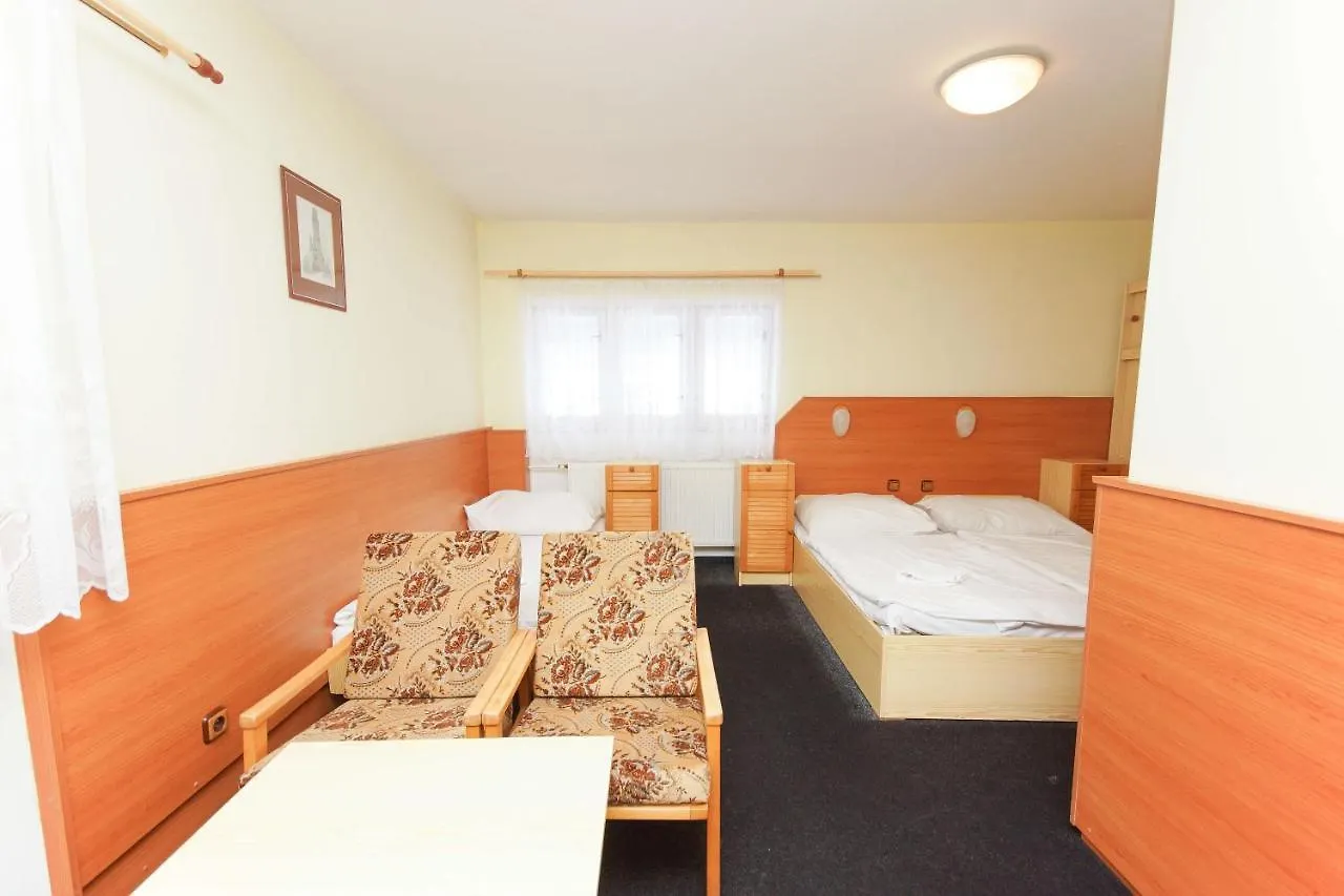 **  Sport Hotel Gejzirpark Karlsbad Tschechische Republik