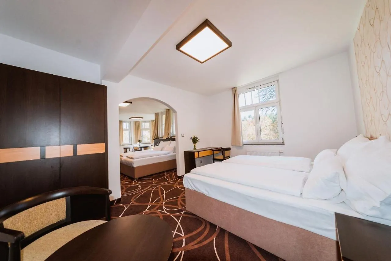Hotel Hubertus Karlovy Vary Pensión