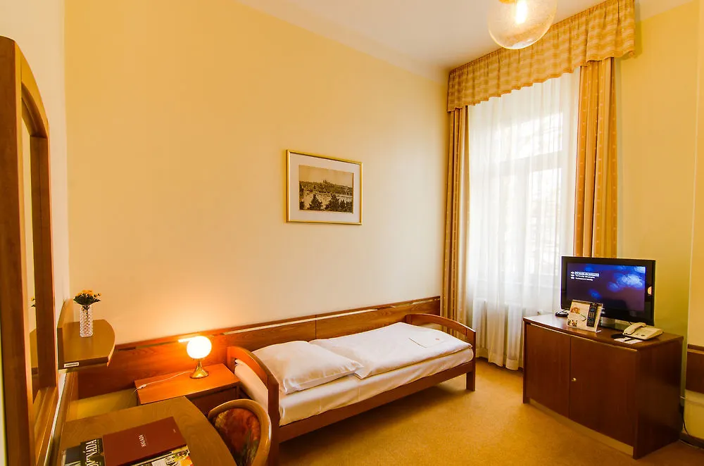 Spa Hotel Imperial Карловы Вары