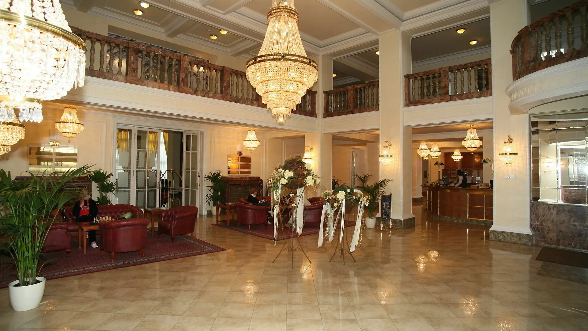 Spa Hotel Imperial Карловы Вары