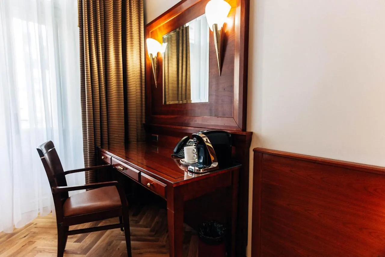 Hotel La Bohemia Karlsbad 4*,  Tschechische Republik