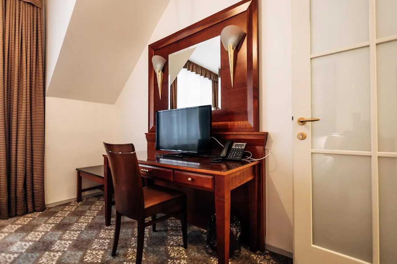 Hotel La Bohemia Karlsbad 4*,  Tschechische Republik