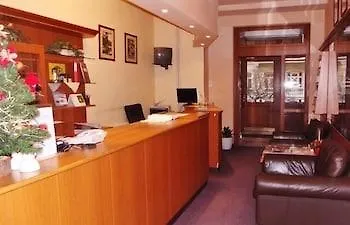 Hotel Modena Карловы Вары