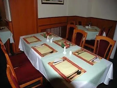 Hotel Modena Карловы Вары Чехия