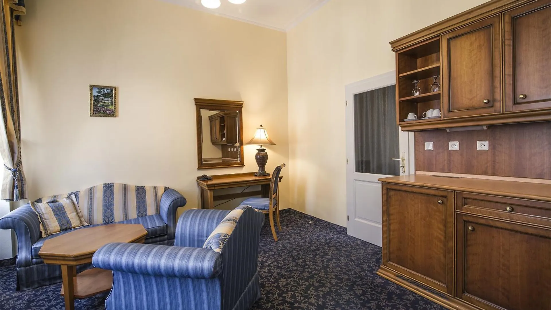 Hotel Ontario Карловы Вары Чехия