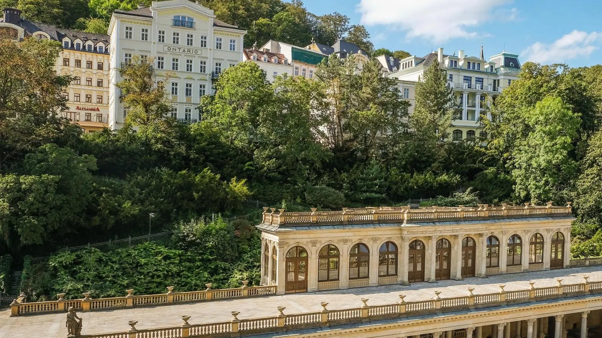 Hotel Ontario Карловы Вары 3*,