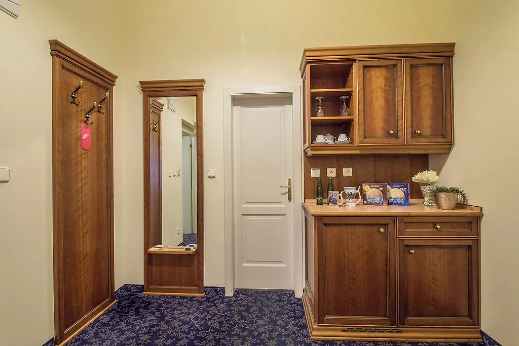 ***  Hotel Ontario Karlowe Wary Czechy