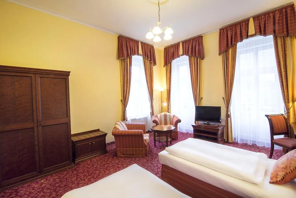 Hotel Ontario Карловы Вары 3*,