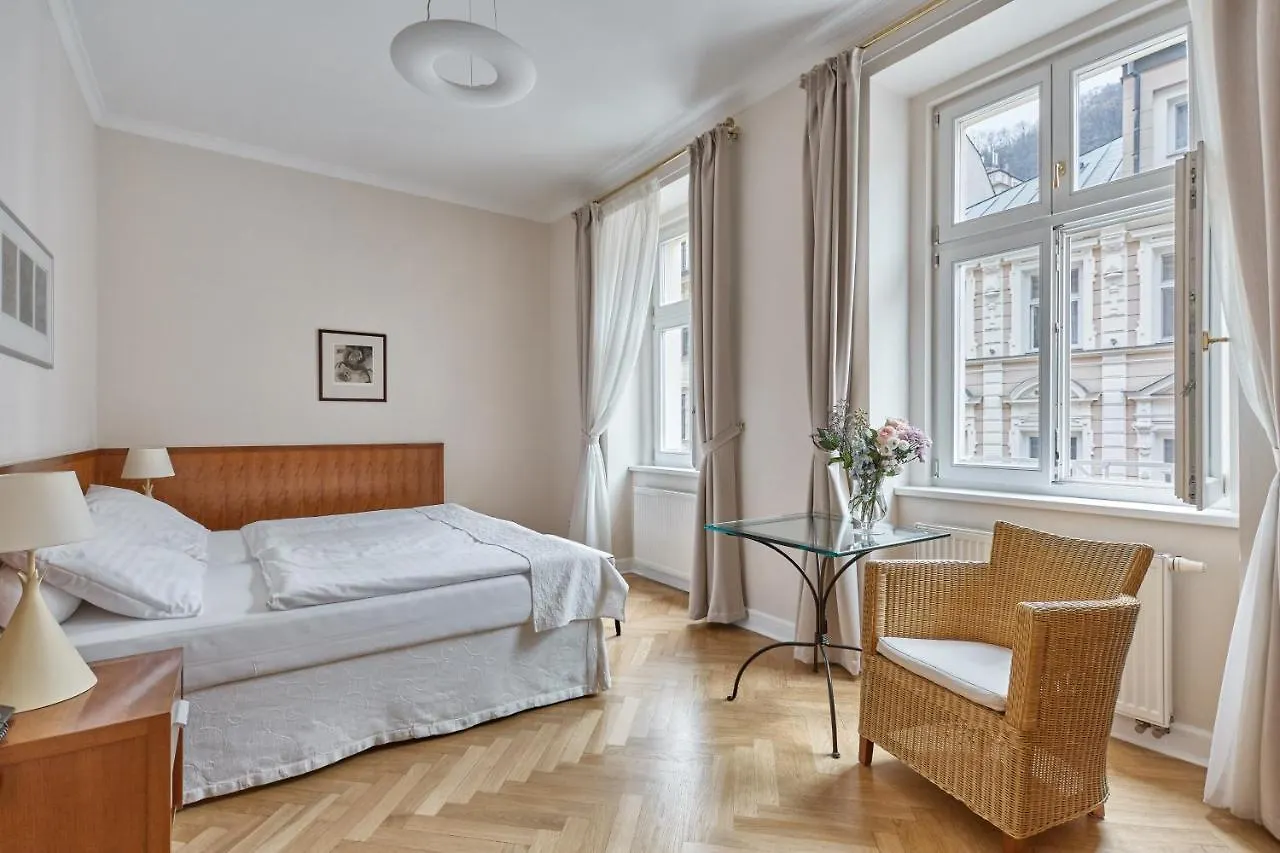 Hotel Palatin  Karlovy Vary