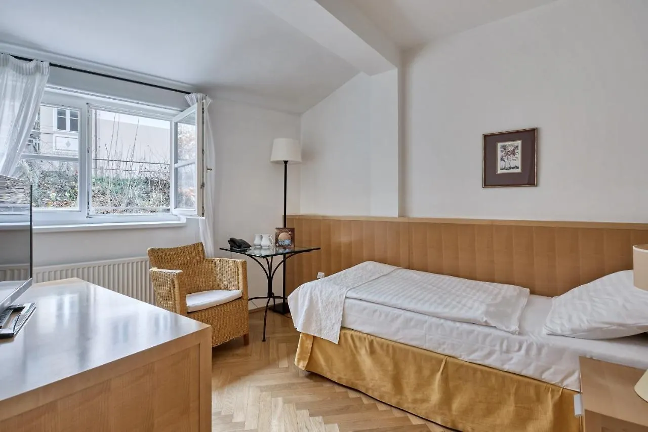 Hotel Palatin Карловы Вары Чехия