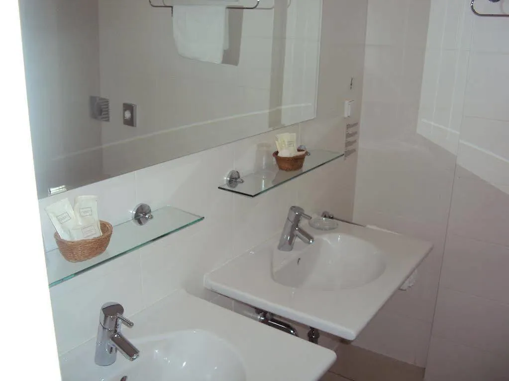 Hotel Palatin Карловы Вары 4*,  Чехия