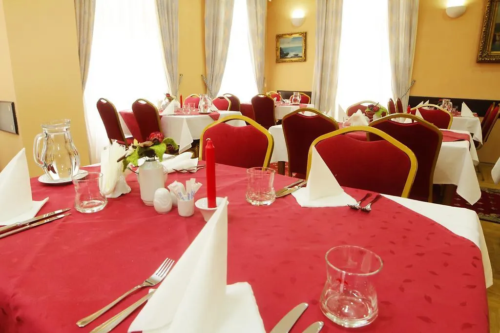 Hotel Pavlov Карловы Вары 4*,