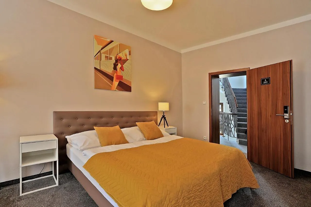 Hotel Pilgrim Karlovy Vary 3*,  Csehország