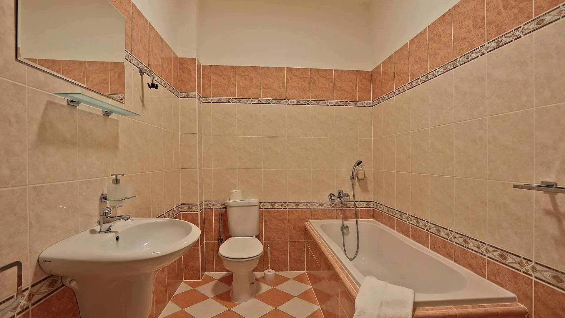 Hotel Pilgrim Karlovy Vary 3*,