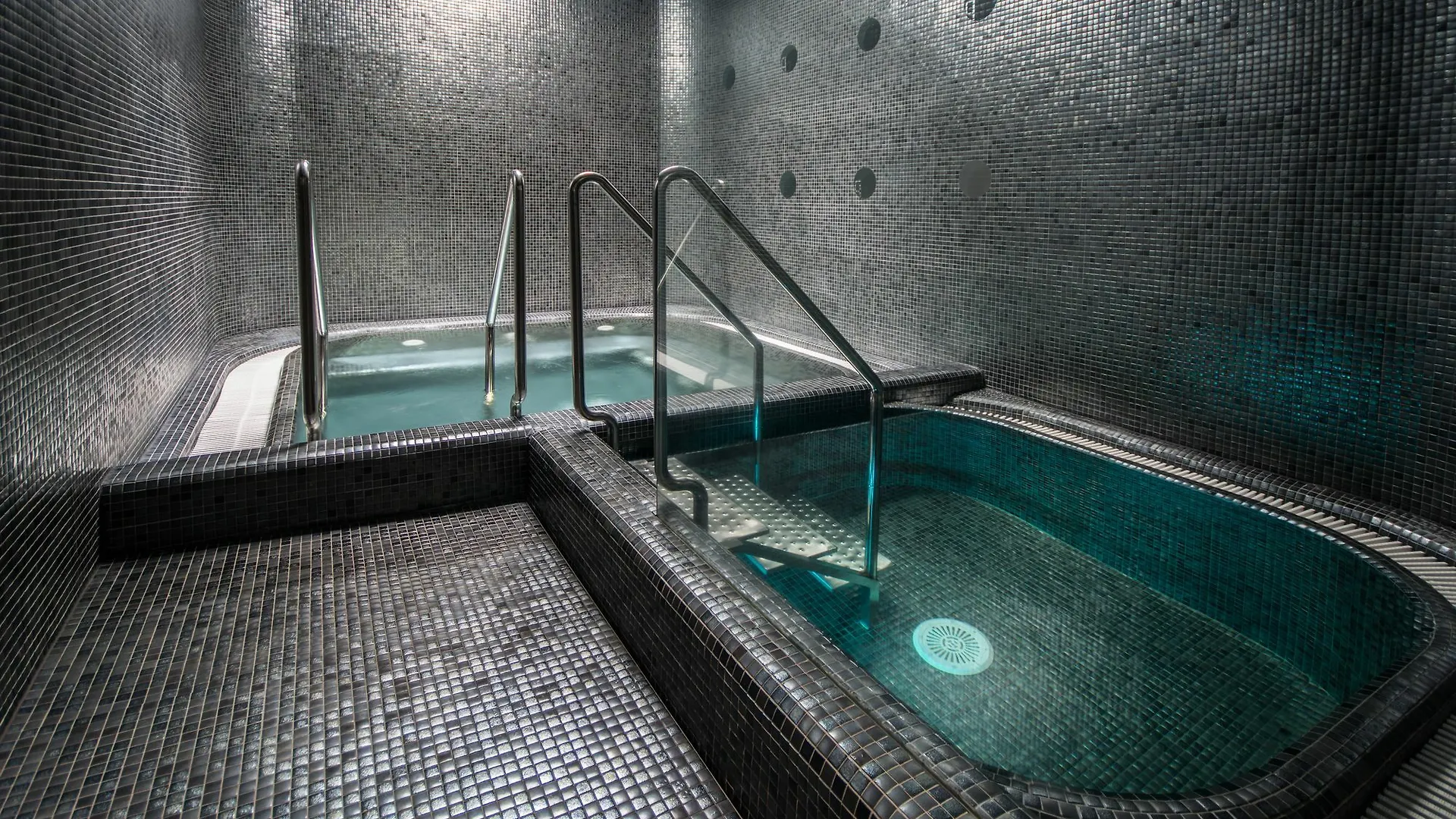 Prezident Luxury Spa & Wellness Hotel Karlovy Vary 4*,  Czech Republic