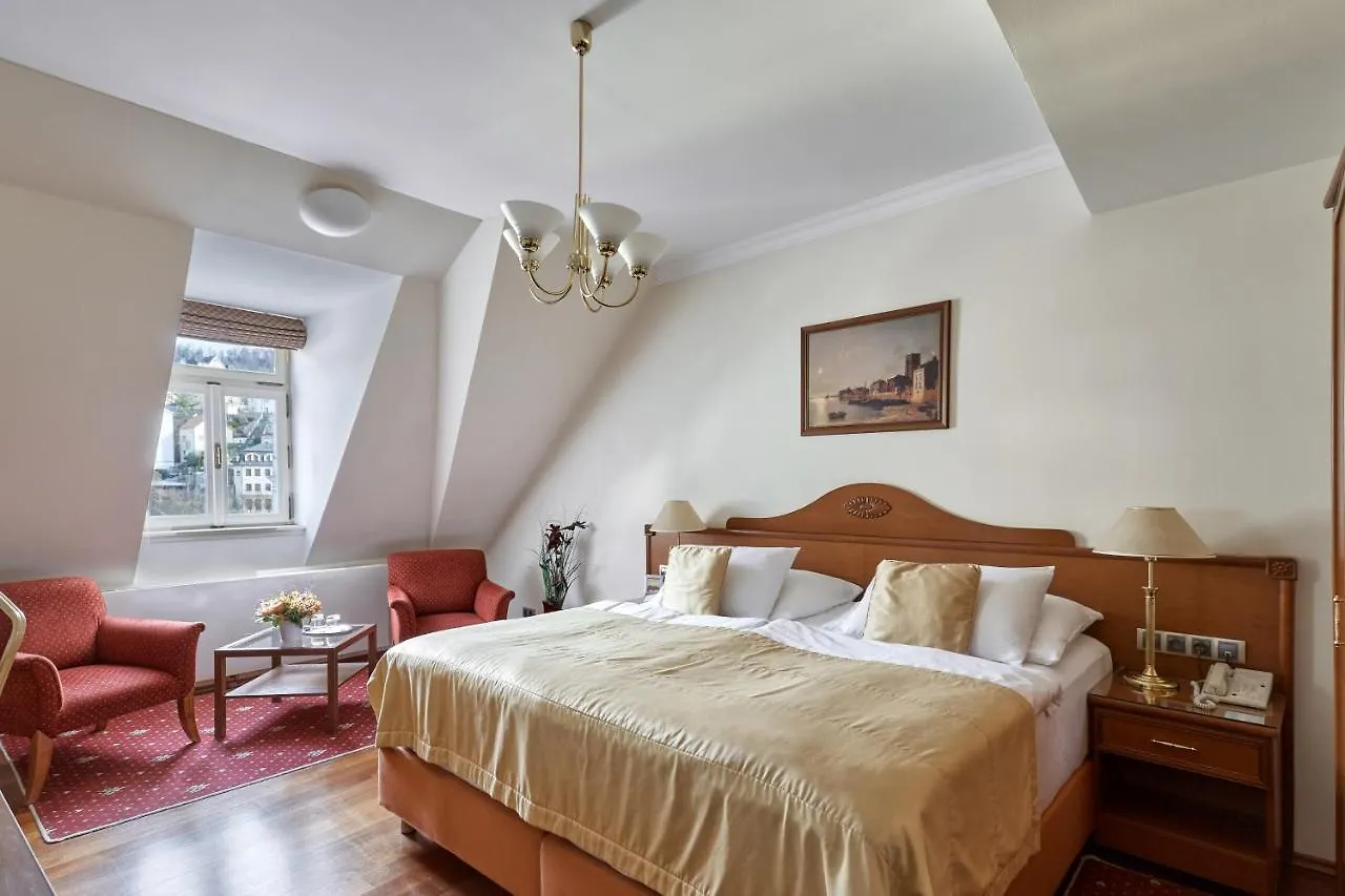 Hotel Romance Karlovy Vary 4*,