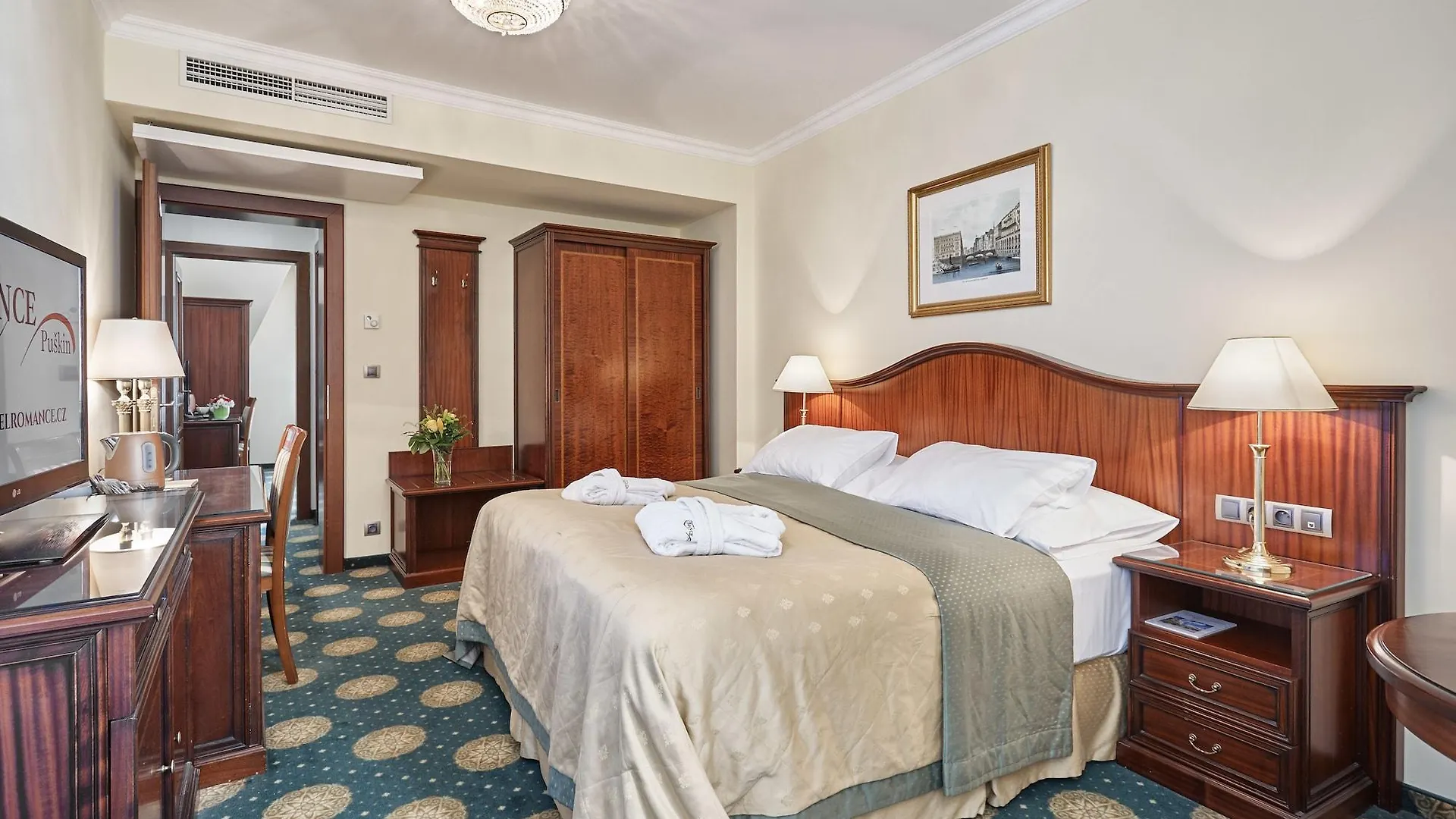 Hotel Romance KLV