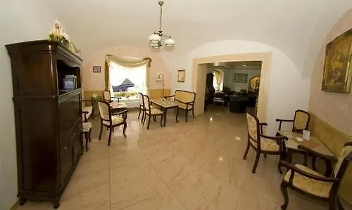 Hotel Ruze Карловы Вары 4*,