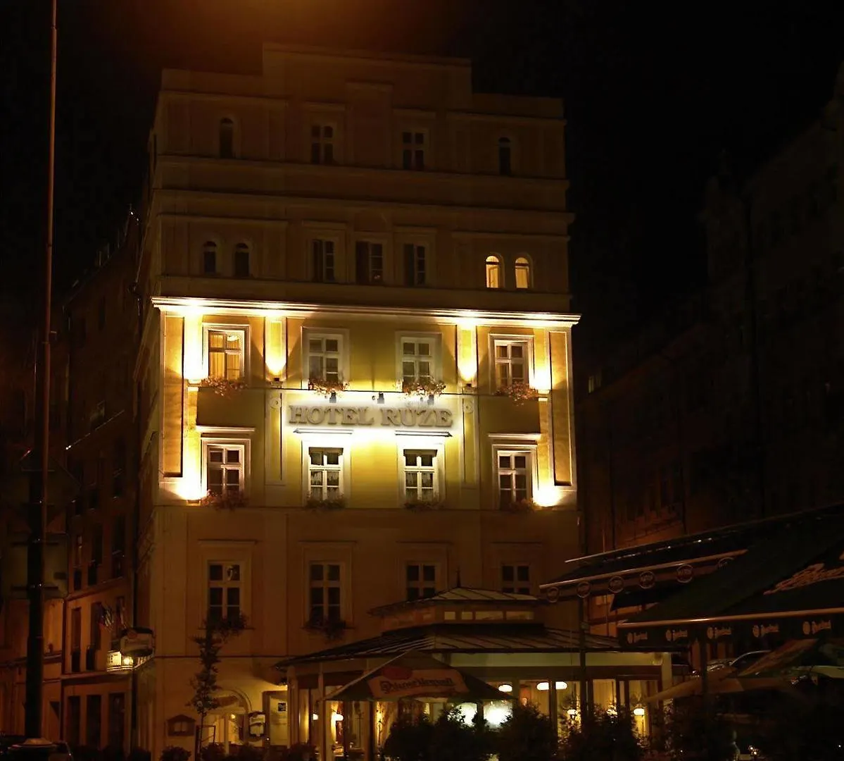 ****  Hotel Ruze Karlovy Vary Czech Republic