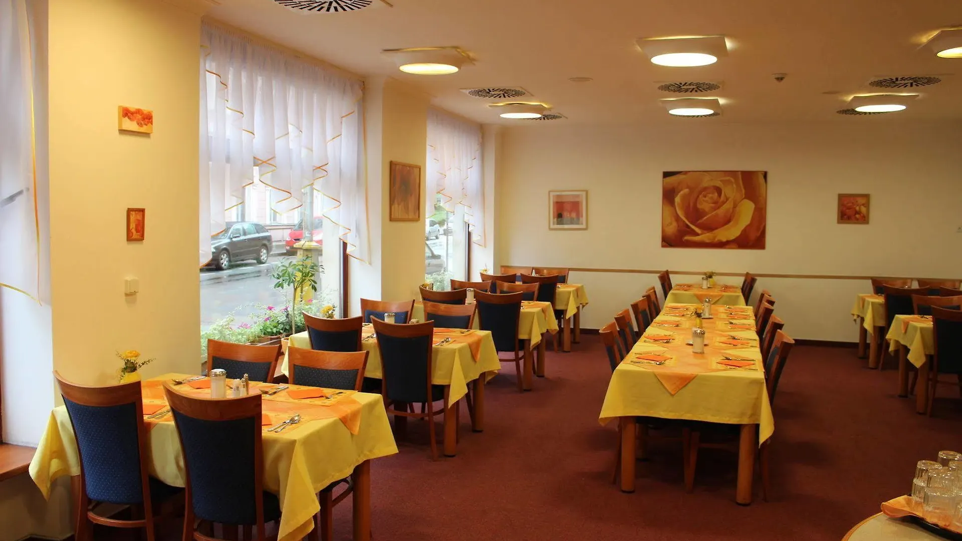 Hotel Ruze Karlovy Vary