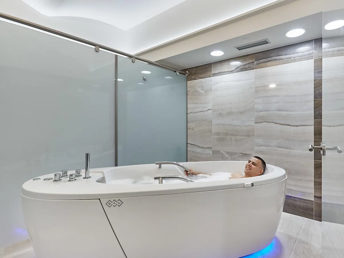 Hotel Sirius Karlovy Vary 4*,