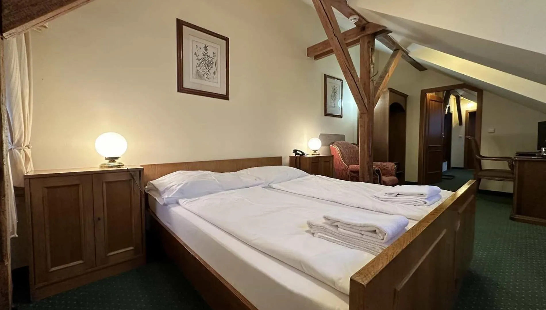 Hotel U Zamecku Cihelny Karlsbad 3*,  Tschechische Republik