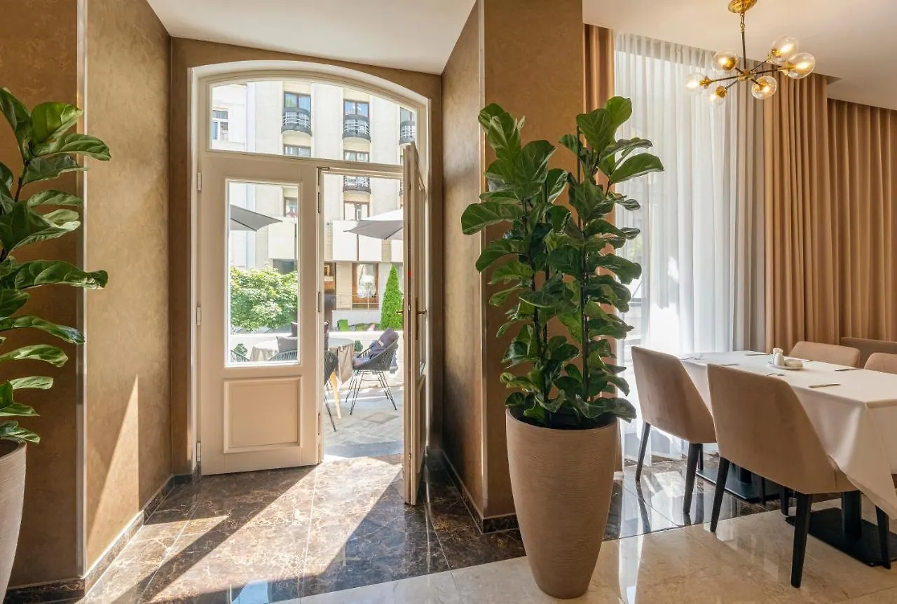 Hotel Ulrika Karlovy Vary 4*,