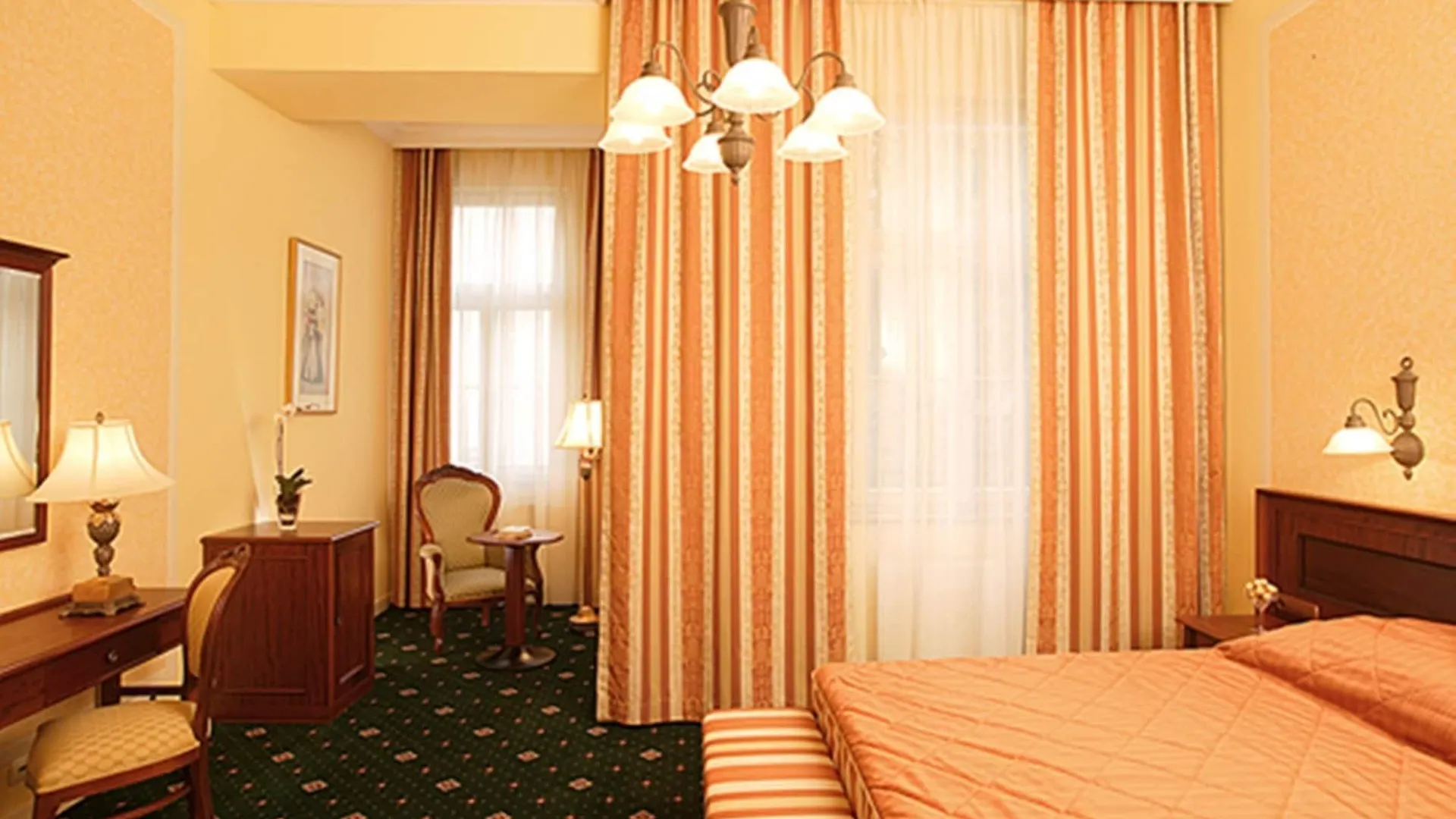 Humboldt Park Hotel & Spa Карловы Вары