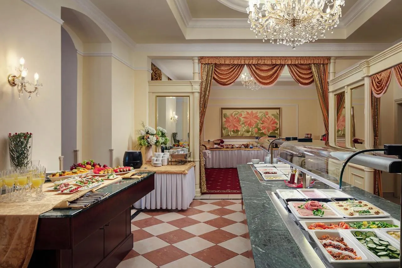 Humboldt Park Hotel & Spa Карловы Вары