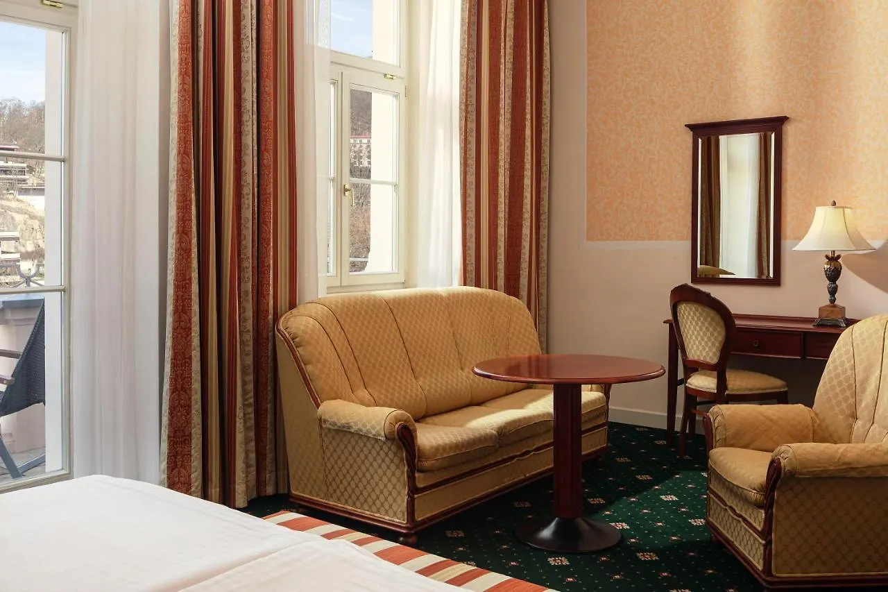Humboldt Park Hotel & Spa Карловы Вары