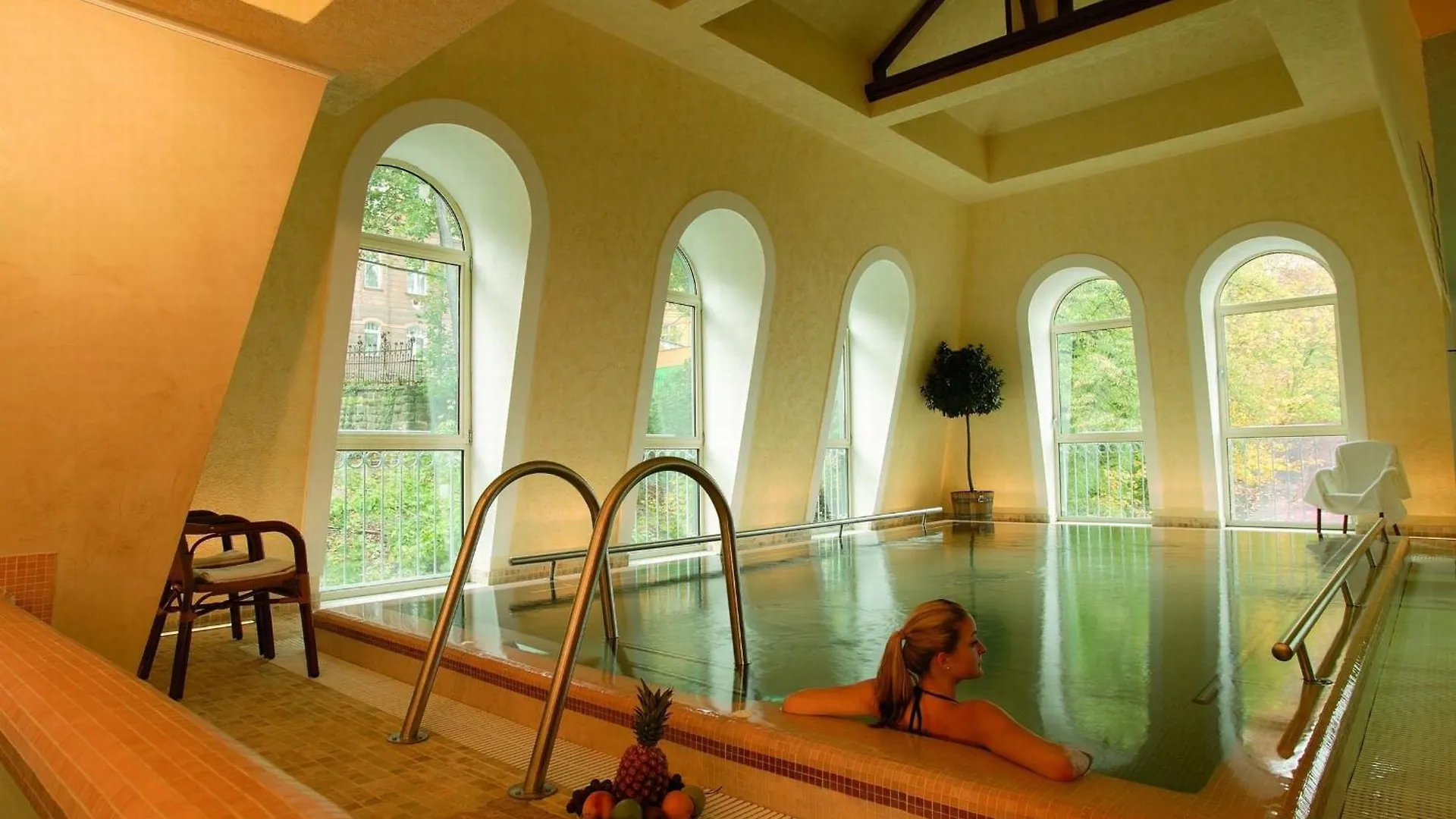 Humboldt Park Hotel & Spa Карловы Вары