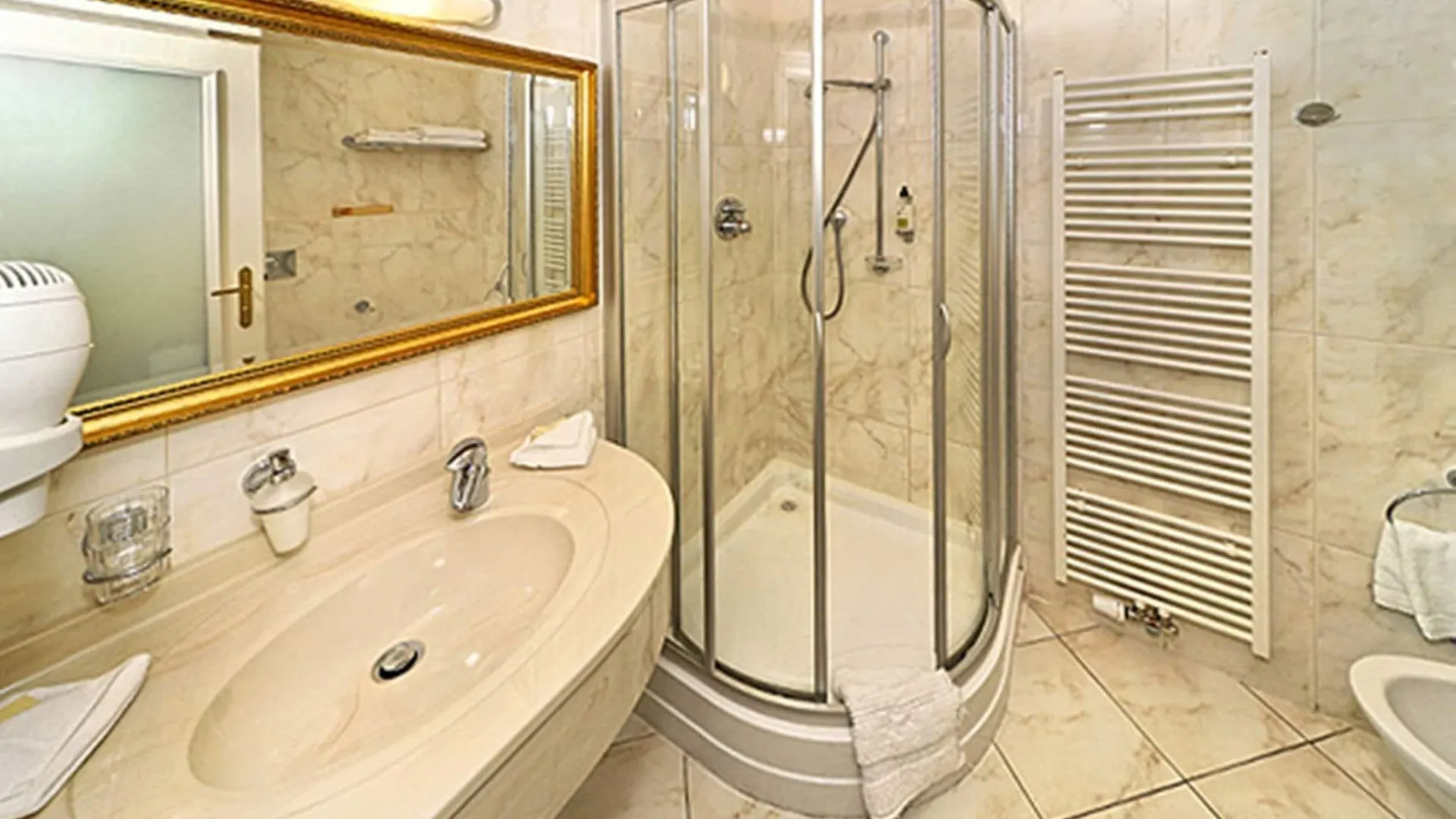 Humboldt Park Hotel & Spa Karlsbad