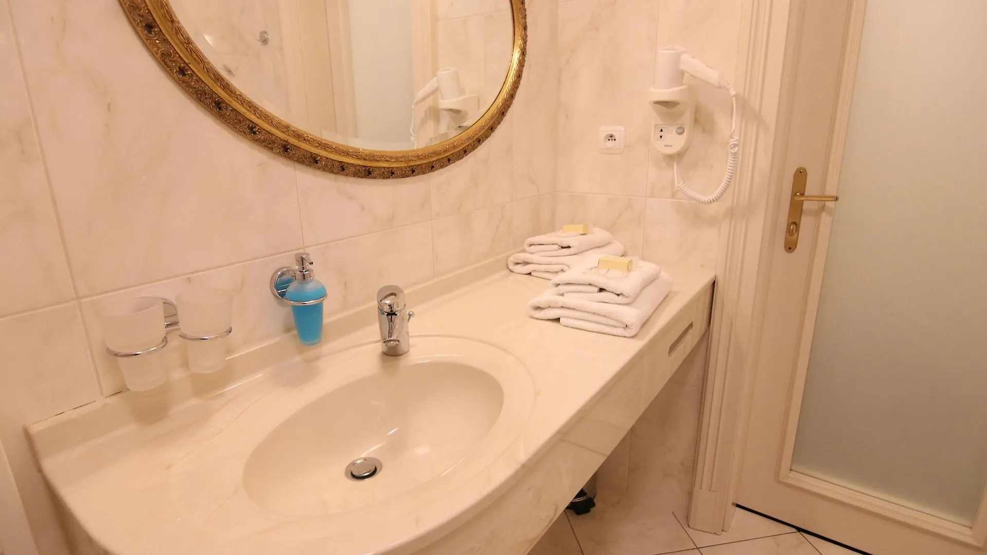 Humboldt Park Hotel & Spa Karlsbad