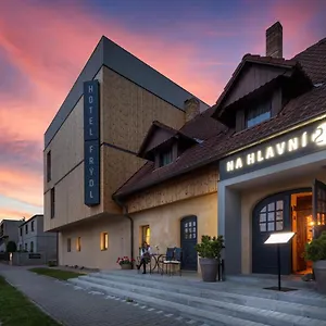 hotel-frydl.praguehotelsweb.com/