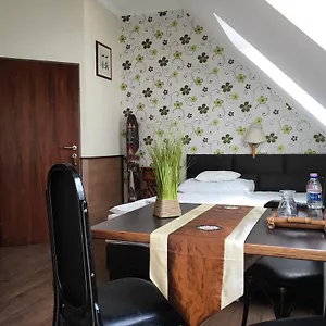 roxane-panzio.inbudapesthotels.com/