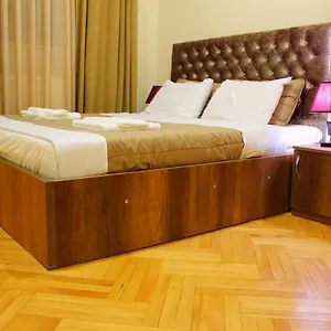broks-hotel-tbilisi.alltbilisihotels.com/