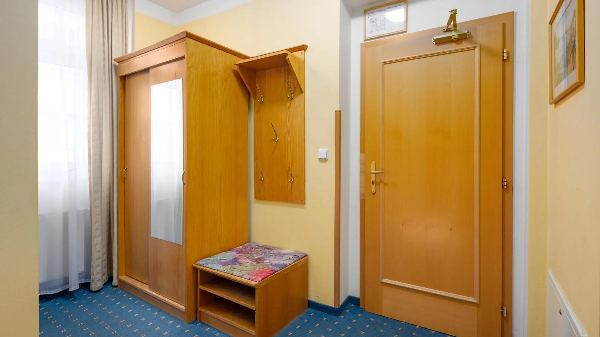 Wellness Hotel Jean De Carro Karlovy Vary 4*,  Csehország