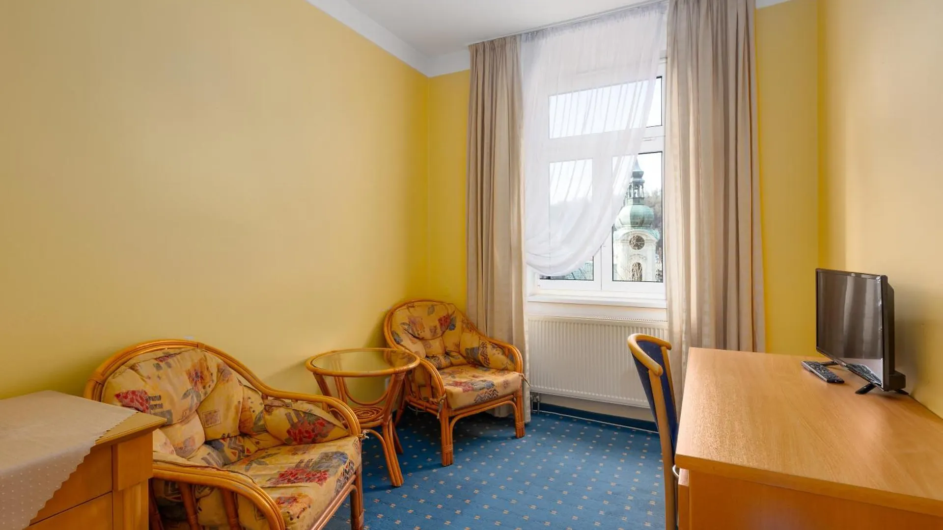 Wellness Hotel Jean De Carro Karlovy Vary 4*,
