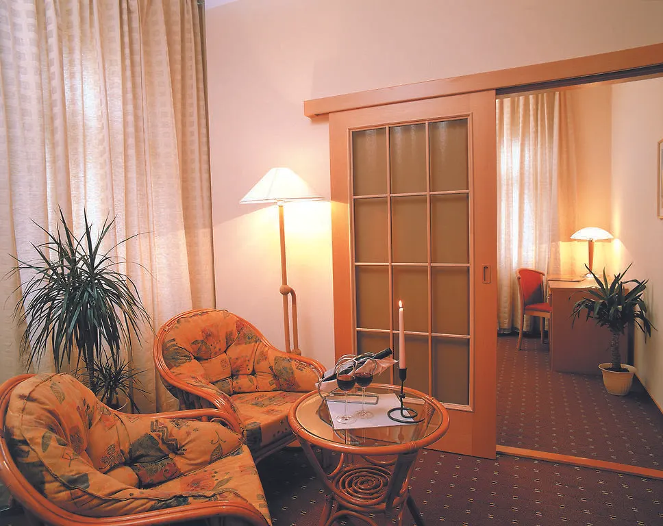 Wellness Hotel Jean De Carro Karlovy Vary Czech Republic