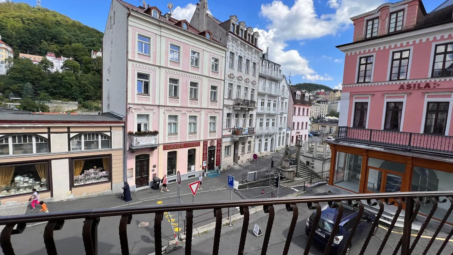 Apartment Ferienwohnung Jurincom Apartmens Zamecky Vrch Karlovy Vary