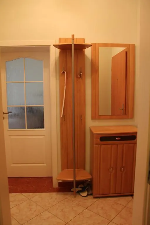 Ferienwohnung Jurincom Apartmens Zamecky Vrch Karlovy Vary