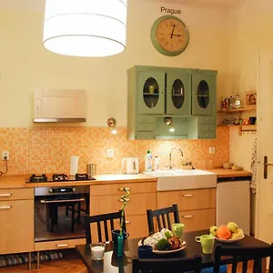 https://benediktska-apartment.praguehotelsweb.com