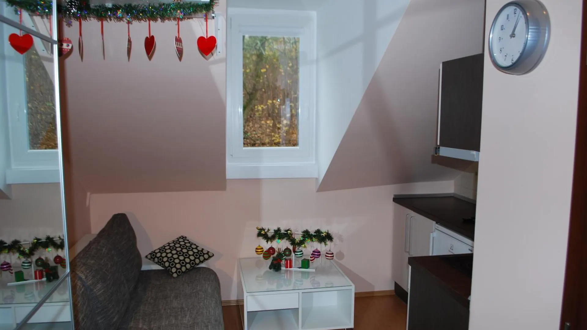 Jurincom Apartments Karlovy Vary 0*,
