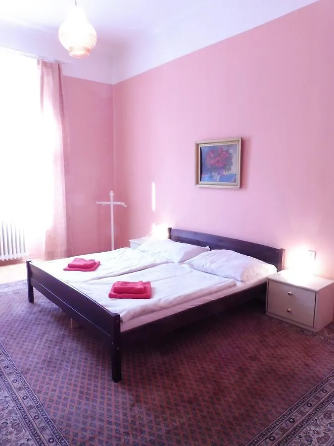 Kamil Apartments Karlsbad