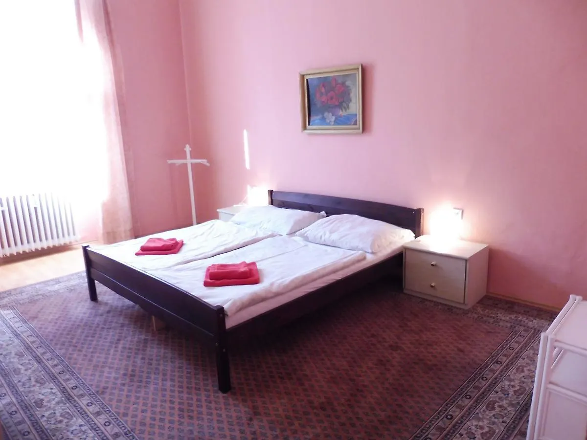 Kamil Apartments Karlsbad