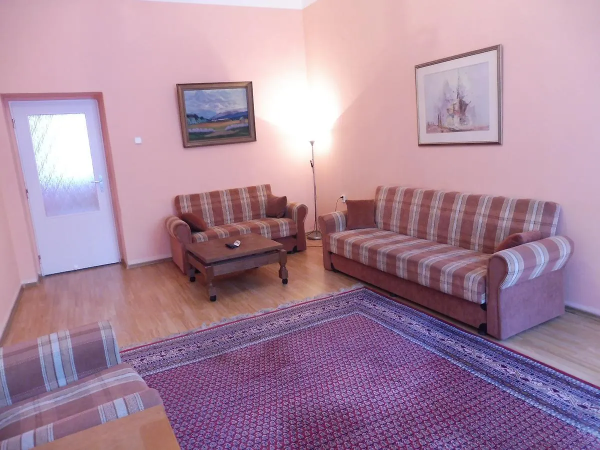 Kamil Apartments Karlsbad 0*,