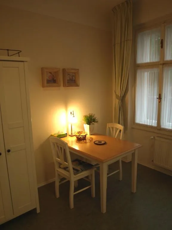 Halada House Apartments 0*, Karlovy Vary