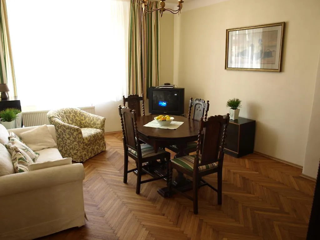 Halada House Apartments Karlovy Vary