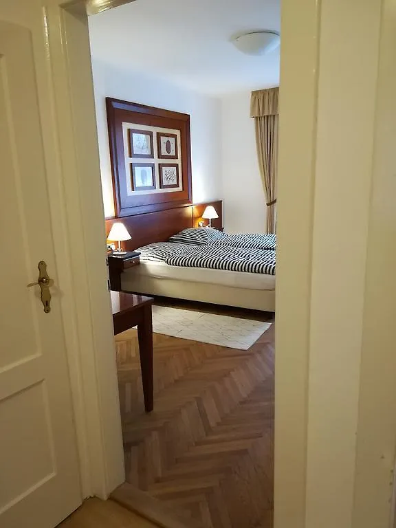 Halada House Apartments Karlovy Vary